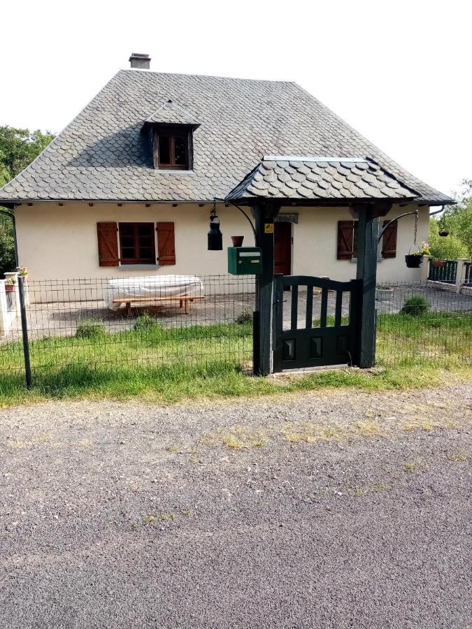 Gite Du Pecheur Villa Lastioulles Exteriör bild